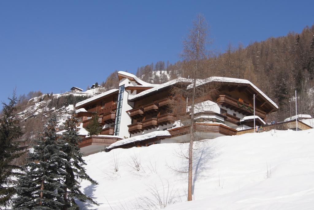Alpin Panoramahotel Laerchenhof Heiligenblut Εξωτερικό φωτογραφία
