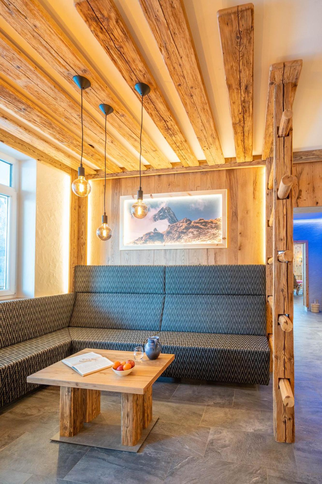 Alpin Panoramahotel Laerchenhof Heiligenblut Εξωτερικό φωτογραφία