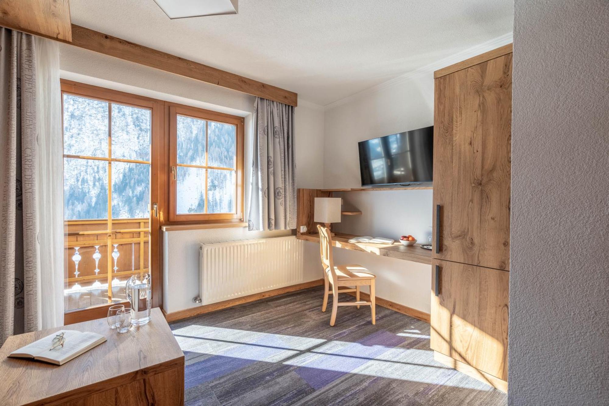 Alpin Panoramahotel Laerchenhof Heiligenblut Εξωτερικό φωτογραφία